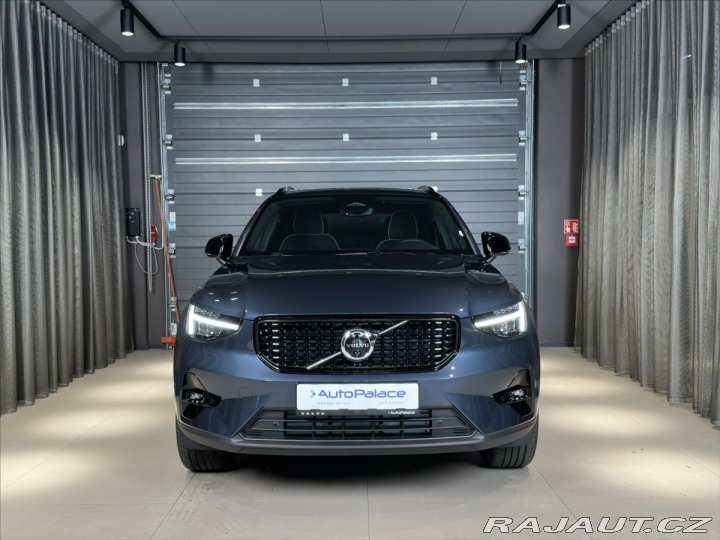 Volvo XC40 2,0 B4 Mild Hybrid Ultra 2026