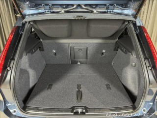 Volvo XC40 2,0 B4  Ultra 2026