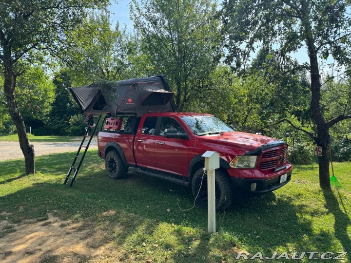 Dodge RAM 5,7   HEMI V8 | 4×4 | LIF 2013