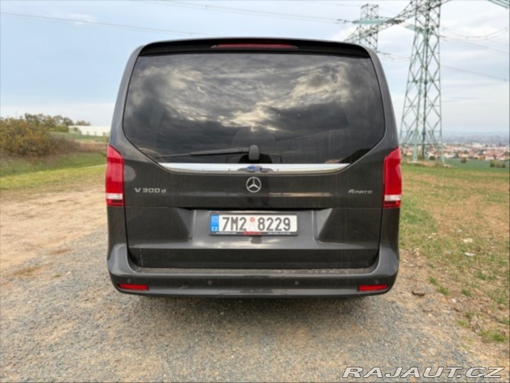Mercedes-Benz V 300d AMG 4M AIR 4X4 L DPH 2022