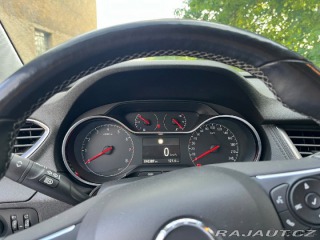 Opel Grandland 1,2 96kW, TOP stav,1.ma 2021