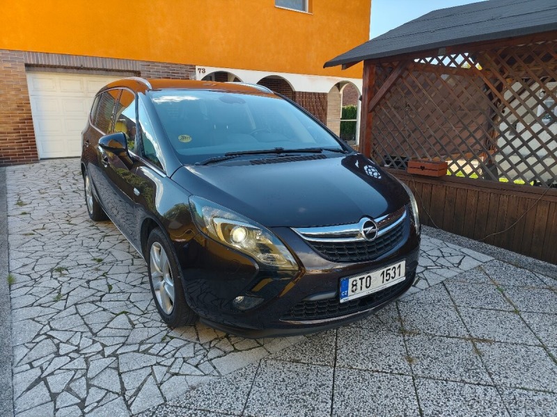 Opel Zafira 1,9 tourer CDTI 121 kW