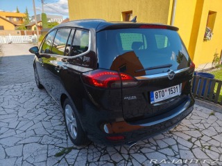 Opel Zafira 1,9 tourer CDTI 121 kW 2012