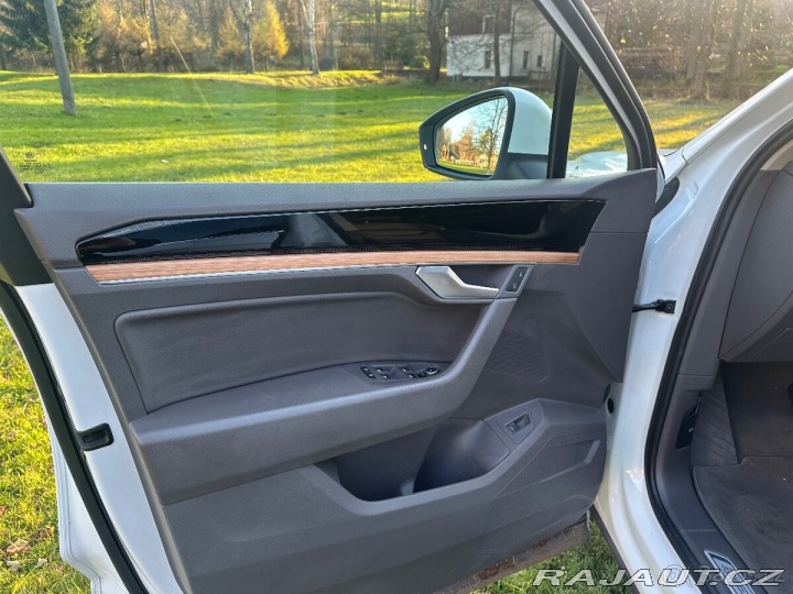Volkswagen Touareg 3,0 Tdi 170 kw TOP STAV 2019