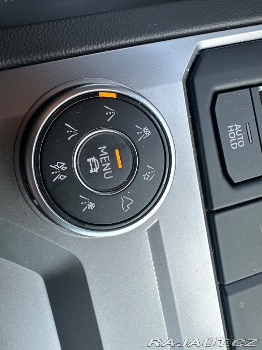 Volkswagen Touareg 3,0 Tdi 170 kw TOP STAV 2019