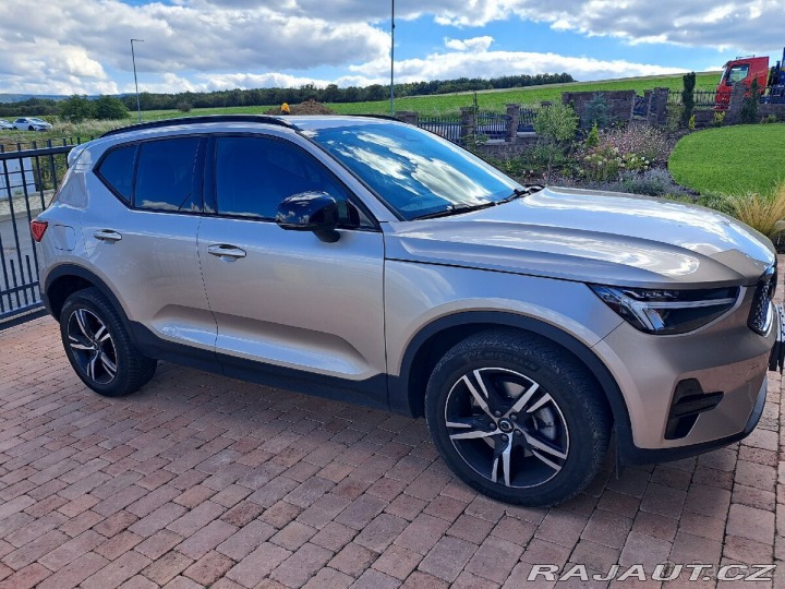 Volvo XC40 2,0 B3 120KW 2023