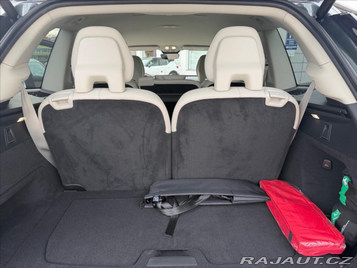 Volvo XC90 2,0 XC90B5 Plus Bright 77 2026