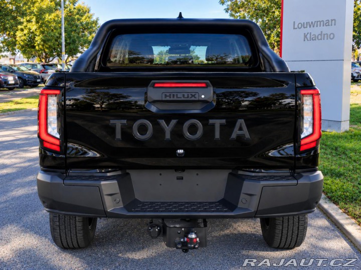 Toyota Hilux 2.8L Diesel 48V MHEV - 4x 1800