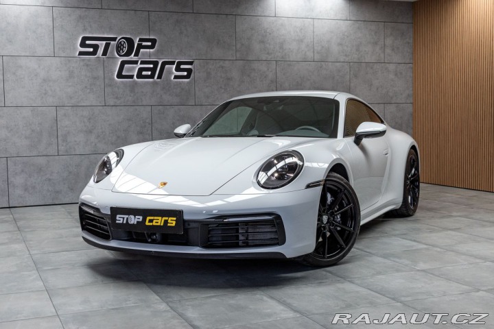 Porsche 911 992 CARRERA 4*BLACK PAKET 2019