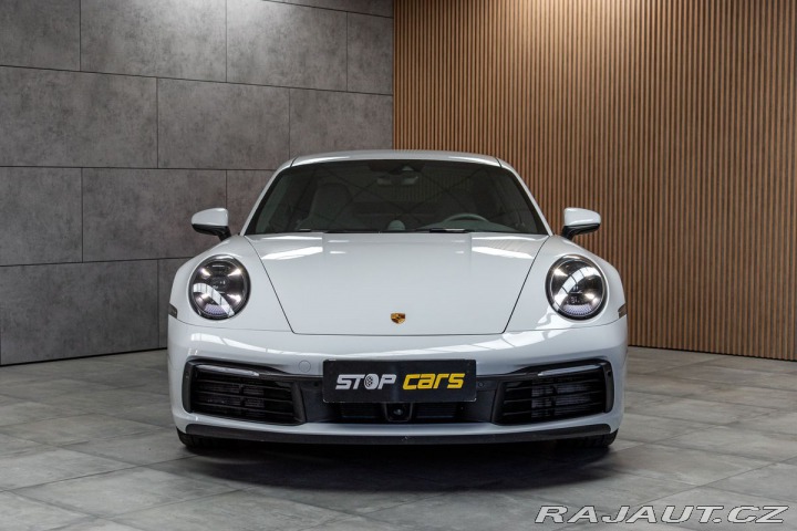 Porsche 911 992 CARRERA 4*BLACK PAKET 2019