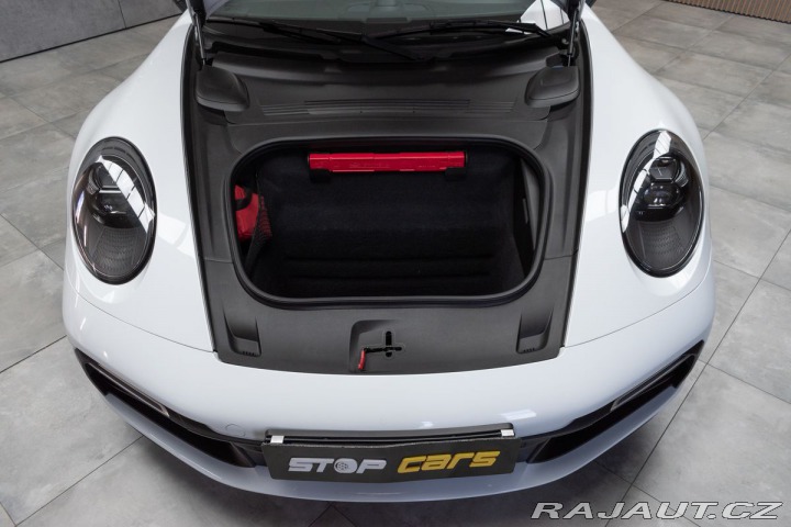 Porsche 911 992 CARRERA 4*BLACK PAKET 2019