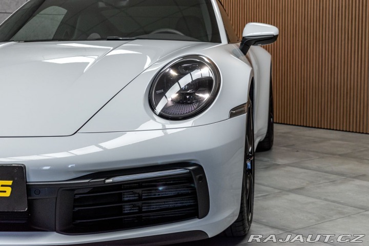 Porsche 911 992 CARRERA 4*BLACK PAKET 2019