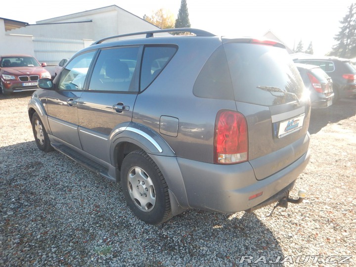 SsangYong Rexton 2.7 XDi, AUTOMAT, TAŽNÉ 2006