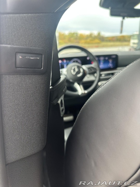 Mercedes-Benz V 300d 174kW 4M AMG LONG NT 2024