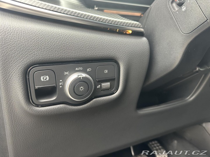 Mercedes-Benz V 300d 174kW 4M AMG LONG NT 2024