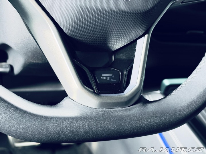 Volkswagen T-Roc R-LINE*1.5eTSI*110kW*IQ*K 2026