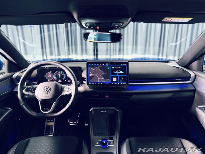 Volkswagen T-Roc R-LINE*1.5eTSI*110kW*IQ*K 2026