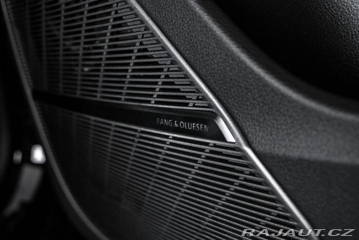 Audi Q8 50TDI S-line Matrix Vzduc 2023