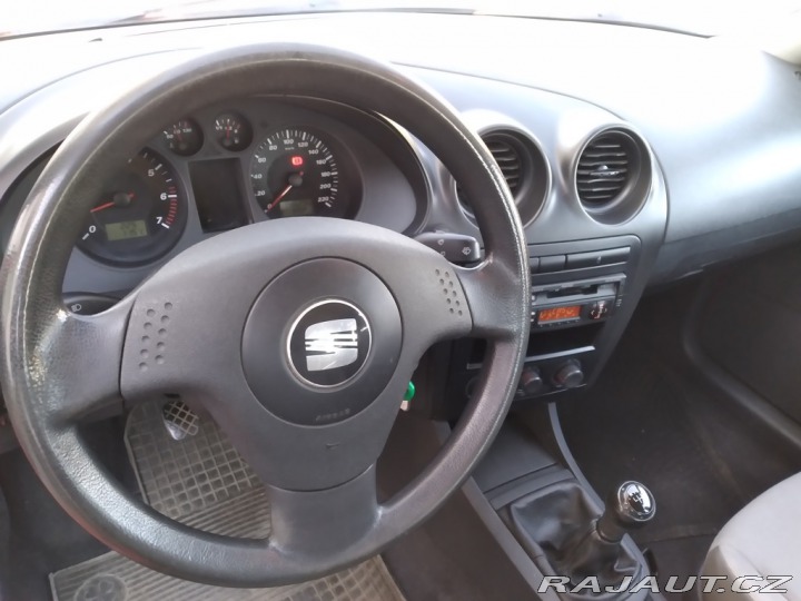 Seat Ibiza 1.4 16V ČR,SERVISKA 2003