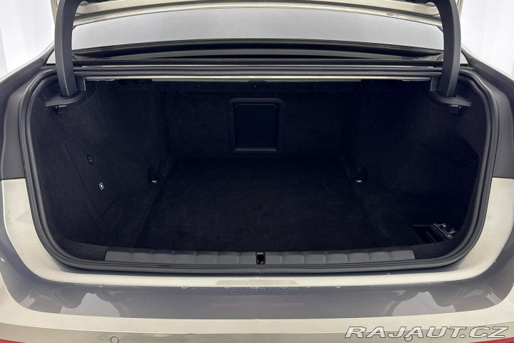 BMW i7 xDrive60 2022