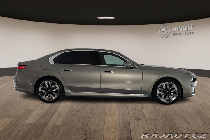 BMW i7 xDrive60 2022