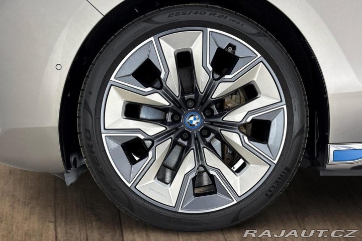 BMW i7 xDrive60 2022