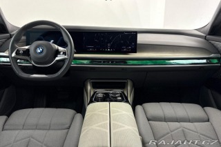 BMW i7 xDrive60 2022