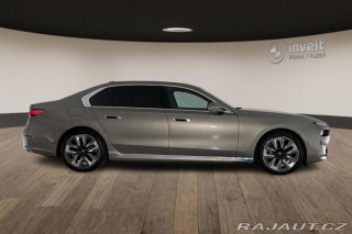 BMW i7 xDrive60 2022
