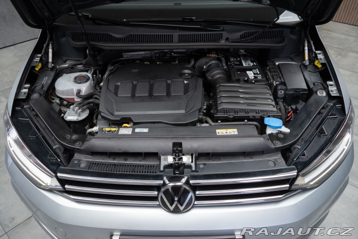 Volkswagen Touran 2.0TDI TAŽNÉ*WEBASTO*DPH* 2023