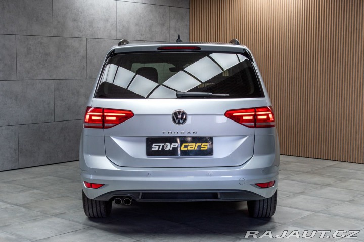 Volkswagen Touran 2.0TDI TAŽNÉ*WEBASTO*DPH* 2023