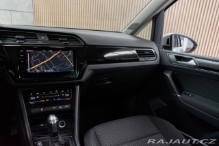 Volkswagen Touran 2.0TDI TAŽNÉ*WEBASTO*DPH* 2023