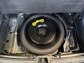 Volvo XC40 B3 2.0L 163 HP AT7 FWD CO 2026