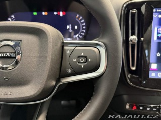Volvo XC40 B3 2.0L 163 HP AT7 FWD CO 2026