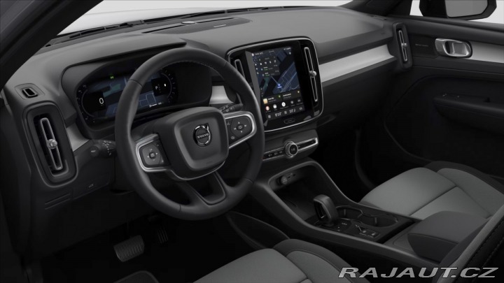 Volvo XC40 2,0 B3 Mild Hybrid  Plus 2026