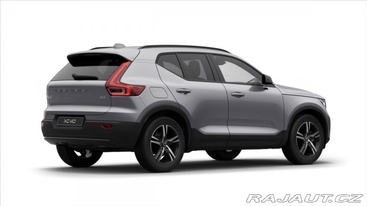 Volvo XC40 2,0 B3 Mild Hybrid  Plus 2026