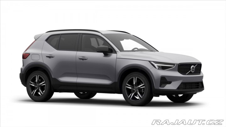 Volvo XC40 2,0 B3 Mild Hybrid Plus 2026