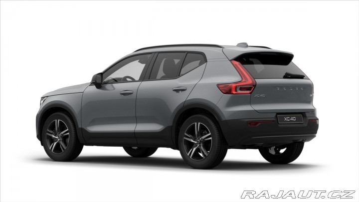 Volvo XC40 2,0 B4 Mild Hybrid  Plus 2026