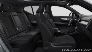 Volvo XC40 2,0 B4 Mild Hybrid Plus 2026
