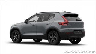 Volvo XC40 2,0 B4 Mild Hybrid Plus 2026