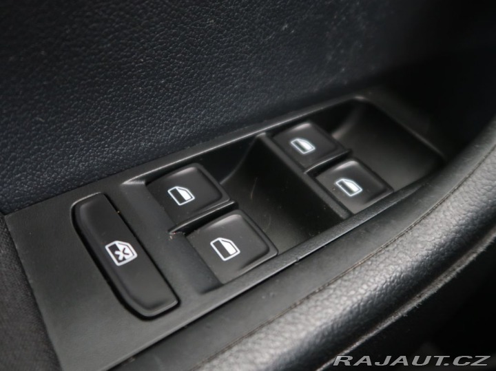 Škoda Fabia 1.2,TSI,66KW,Manuál,CZ,1M 2015