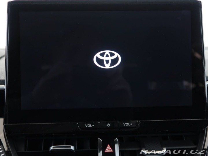 Toyota Corolla 1.5VVT-i,92kW,Manuál,CZ,1 2024