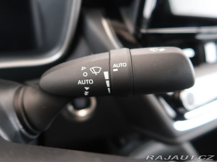Toyota Corolla 1.5VVT-i,92kW,Manuál,CZ,1 2024