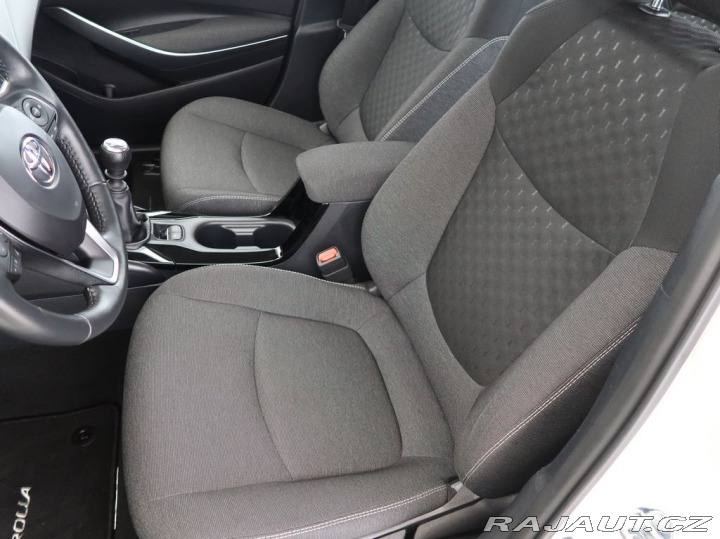 Toyota Corolla 1.5VVT-i,92kW,Manuál,CZ,1 2024