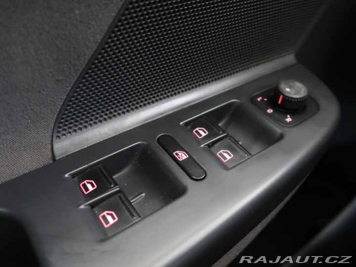 Volkswagen Golf 2.0,TDI,103KW,Automat 2008