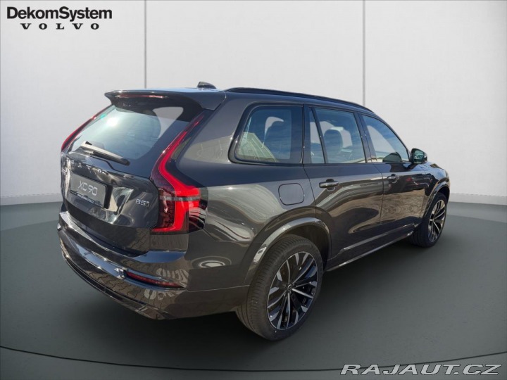 Volvo XC90 2,0 B5 AWD Plus Dark 6135 2026