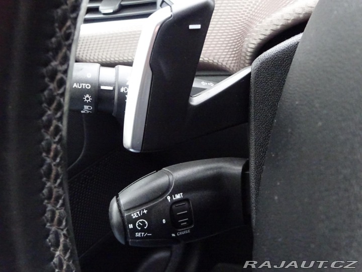 Peugeot 2008 1.2 VTi Allure AUTOMAT SE 2015