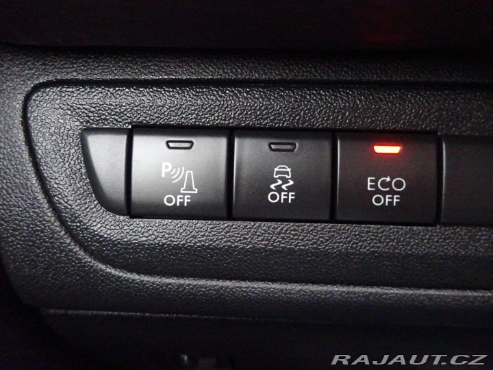 Peugeot 2008 1.2 VTi Allure AUTOMAT SE 2015