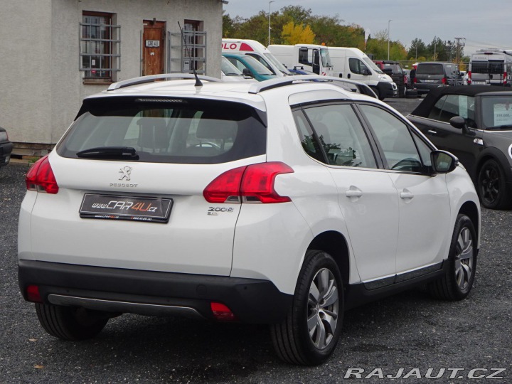 Peugeot 2008 1.2 VTi Allure AUTOMAT SE 2015