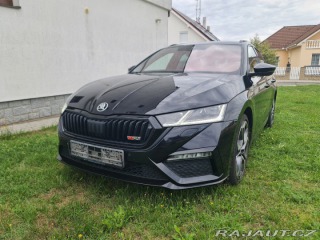 Škoda Octavia 1,4   TSI 180kw DSG,matri 1800
