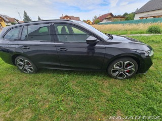 Škoda Octavia 1,4   TSI 180kw DSG,matri 1800